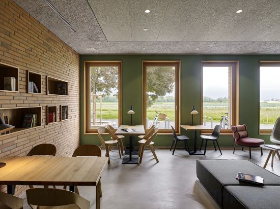 Фото Schaan-Vaduz Youth Hostel