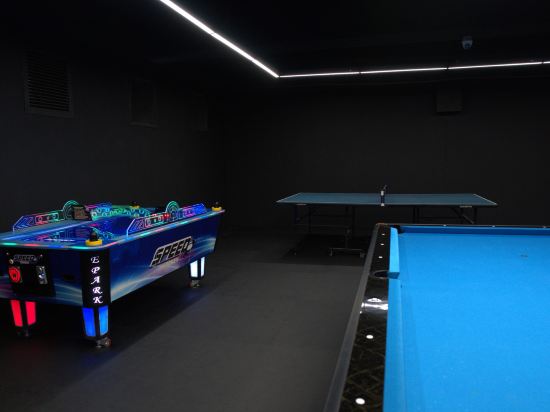 Фото Luxent Hotel