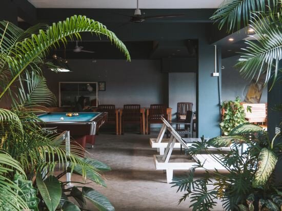 Фото Faraway Suites - Hostel