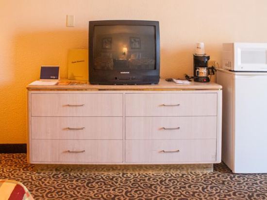 Фото Red Lion Hotel Orlando Lake Buena Vista South