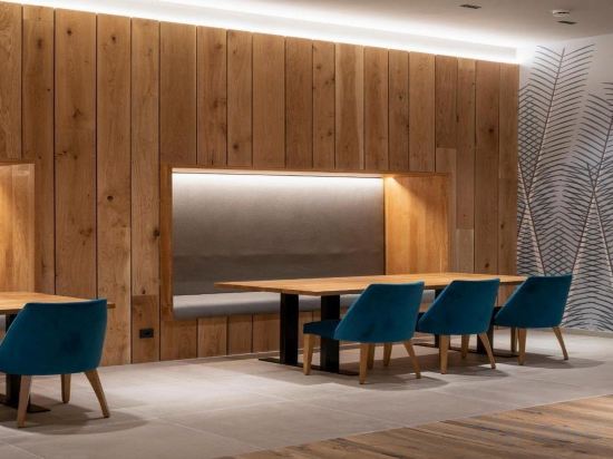 Фото Hotel Ciudad de Logroño