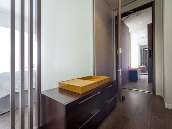 Фото Osaka Marriott Miyako Hotel