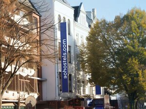 Хостел A&O Hamburg Reeperbahn