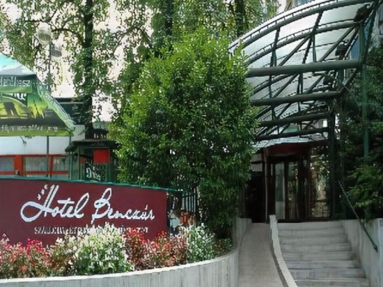 Фото Hotel Benczur