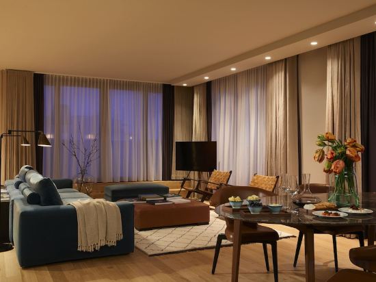 Фото Infinity Hotel & Conference Resort Munich