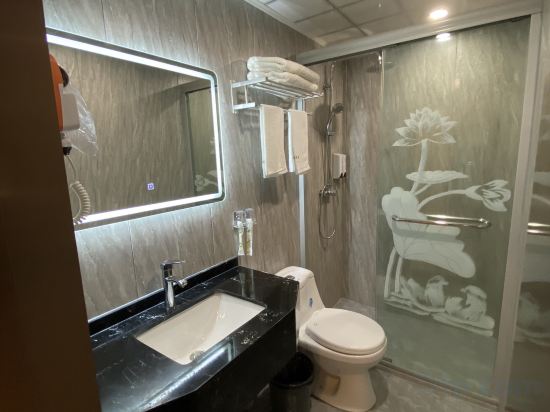 Фото Homeinn Huayi Hotel Shanghai Songjiang Sports Center