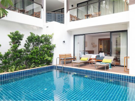 Фото Woodlands Suites Serviced Residences