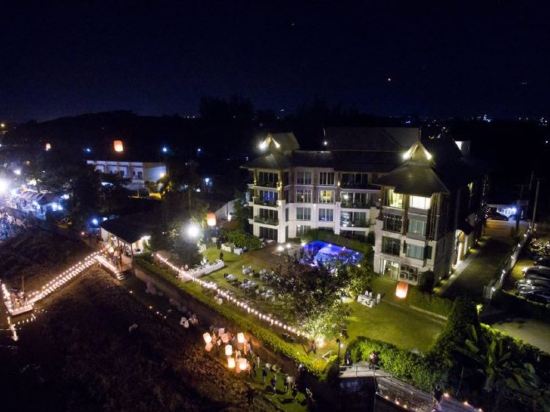 Фото The Chiang Mai Riverside