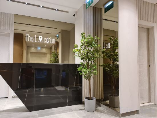 Фото The Location 