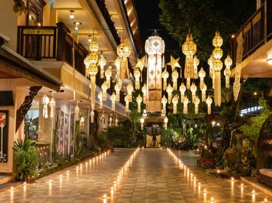 Фото At Chiang Mai Hotel