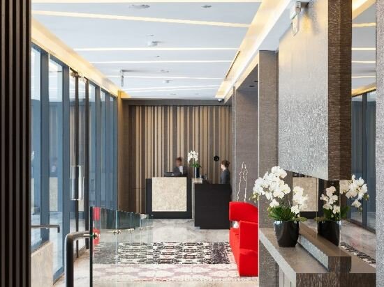 Фото Louis Kienne Serviced Residences