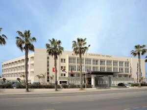 Гостиница Alexander The Great Beach Hotel