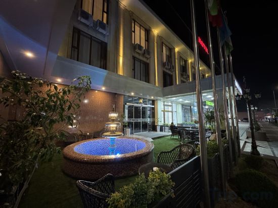 Фото Khan Palace Hotel