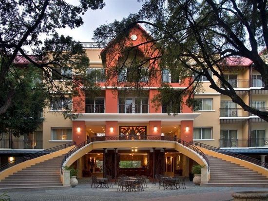 Фото отеля 1