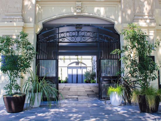 Фото Crowne Plaza Paris Republique