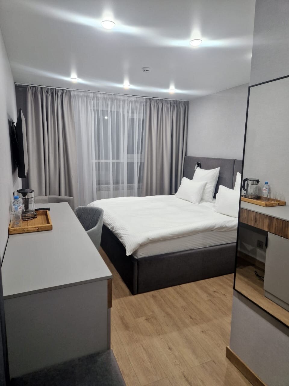 Фото Атмосфера