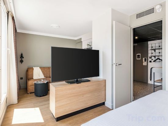 Фото Moxy Annecy