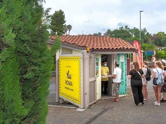 Фото hu Roma camping in town