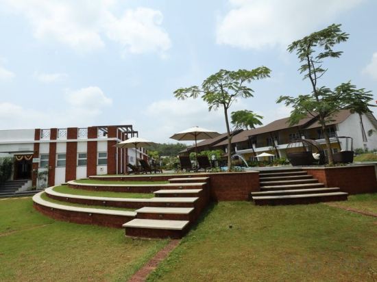 Фото The Ocean Pearl Resort And SPA