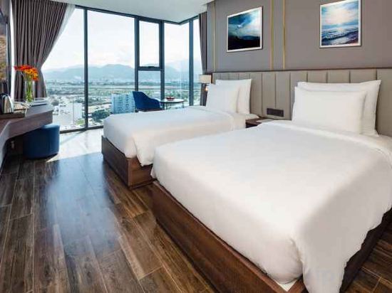 Фото Amber Hotel