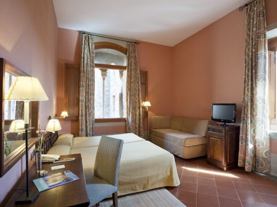 Фото Parador de Cardona