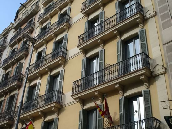 Фото Отель H10 Universitat