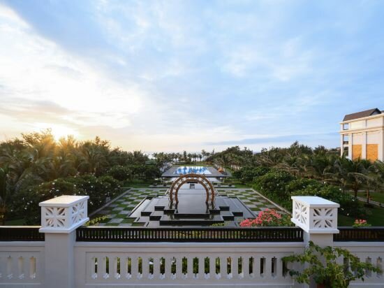 Фото Muine Bay Resort