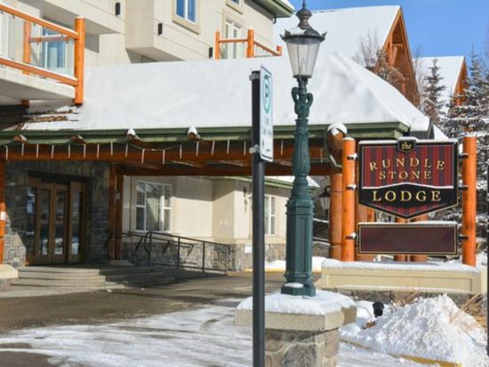 Фото Rundlestone Lodge