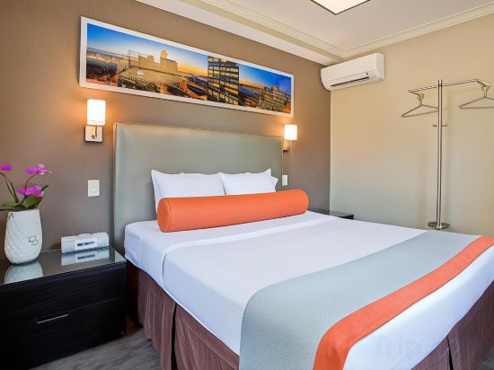 Фото Staypineapple, A Delightful Hotel, South End