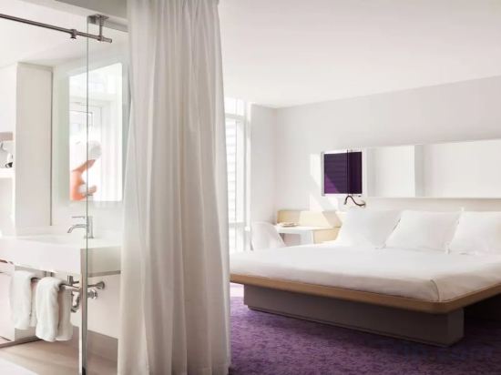 Фото Yotel New York Times Square