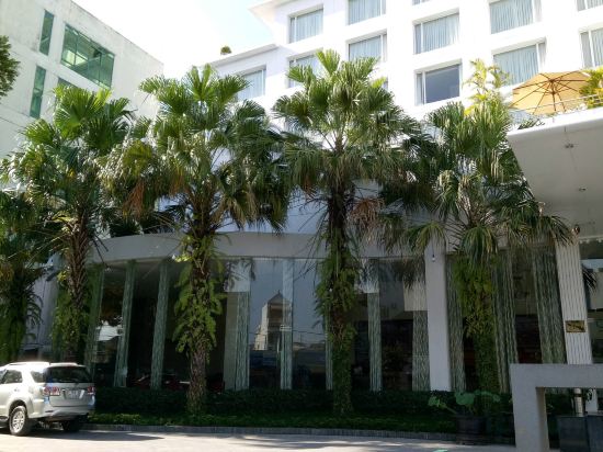 Фото Mondial Hotel Hue