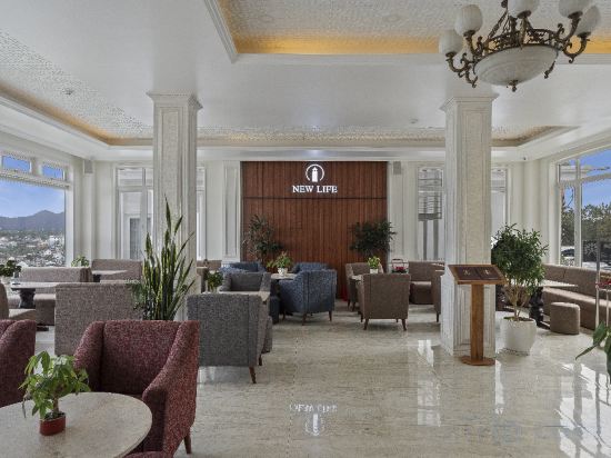 Фото New Life Dalat Hotel