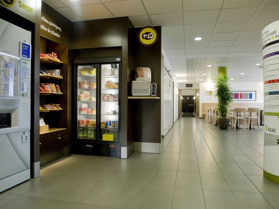 Фото B&b Hotel Paris Le Bourget