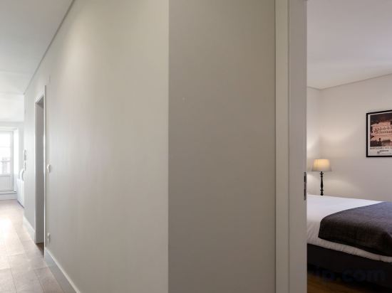 Фото Lisbon Serviced Apartments - Benformoso