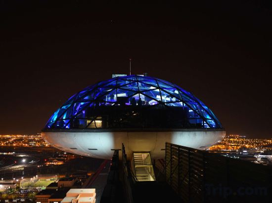 Фото Hyatt Regency Barcelona Tower
