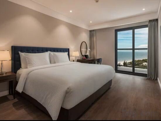 Hotel Luxury Apartment Ocean View, Da Nang, photo