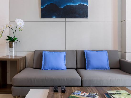 Фото 12496022896