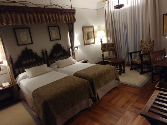 Фото Parador de Santiago de Compostela