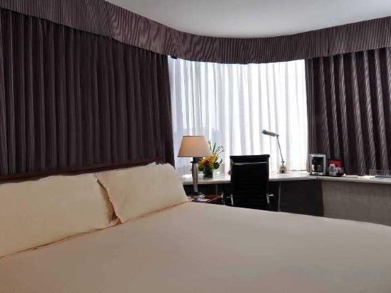 Фото Holiday Inn Express Denver Downtown, an Ihg Hotel