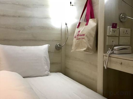 Фото Mariya Lady Hostel At Suvarnabhumi Airport - Female Only