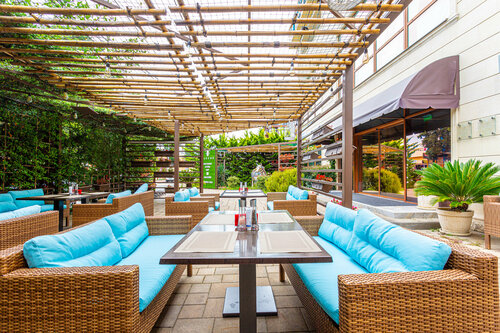 Внешний вид отеля Риффос в Сочах, фото 5