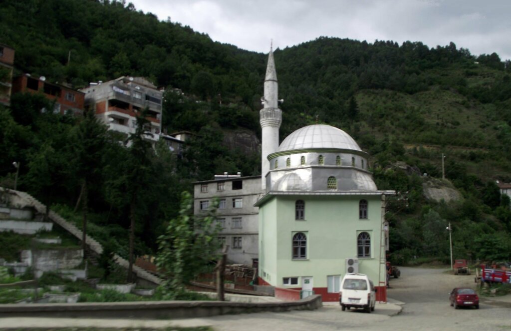 Mosque Ickale Mosque, Borcka, photo