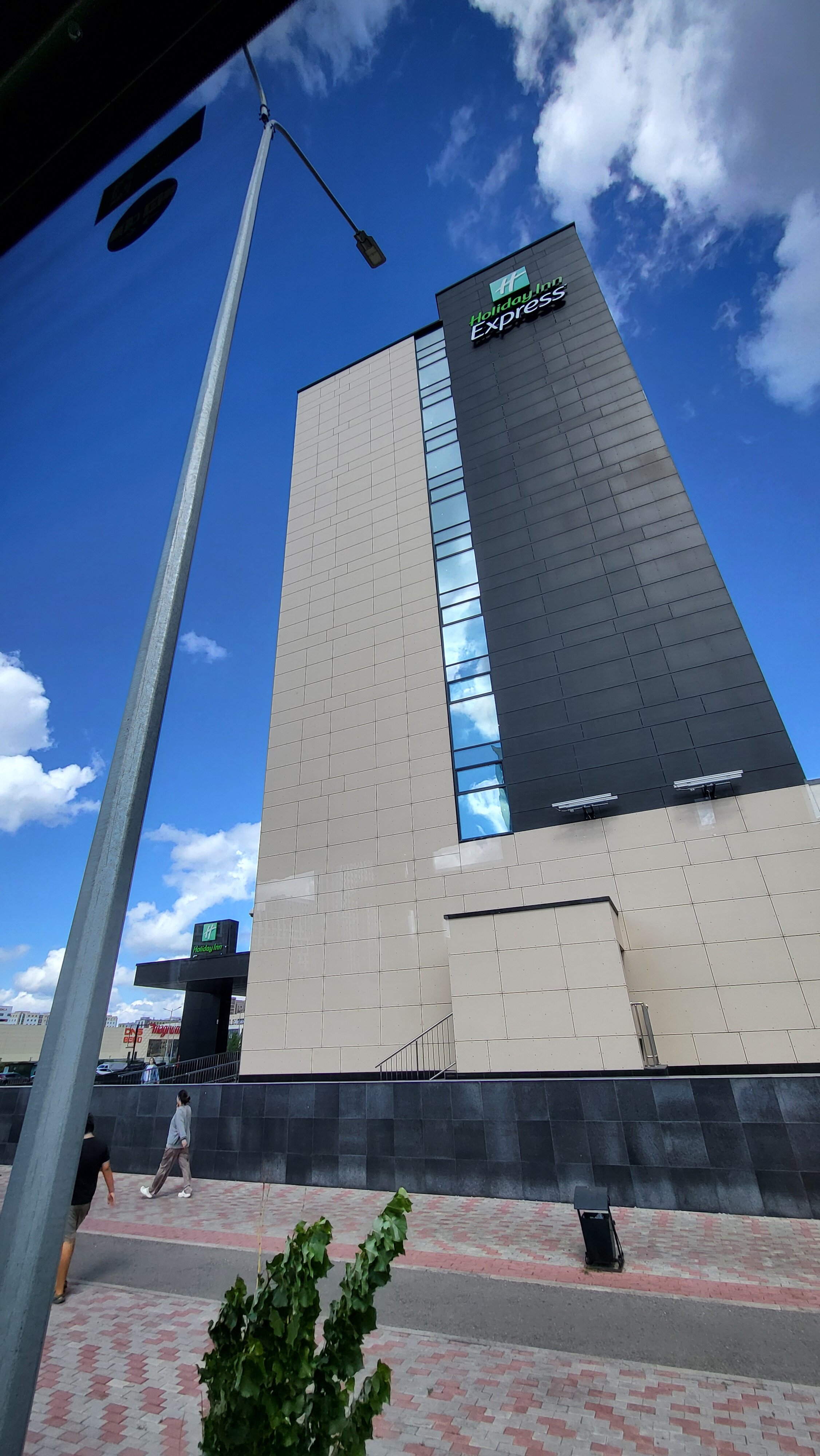 Фото Holiday Inn Express Astana Turan