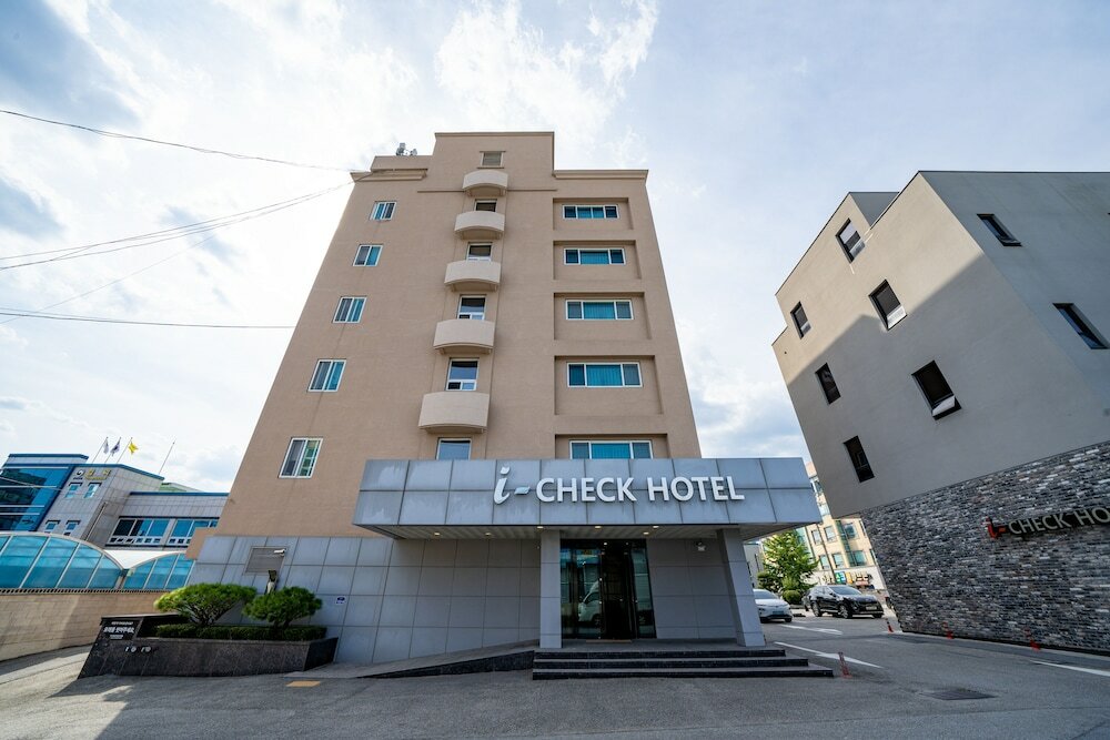 Фото I-CHECK Hyunjin Hotel