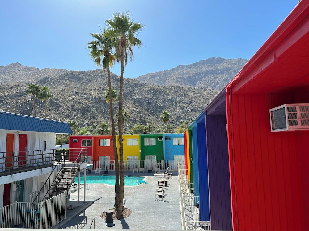 Фото Delos Reyes Palm Springs