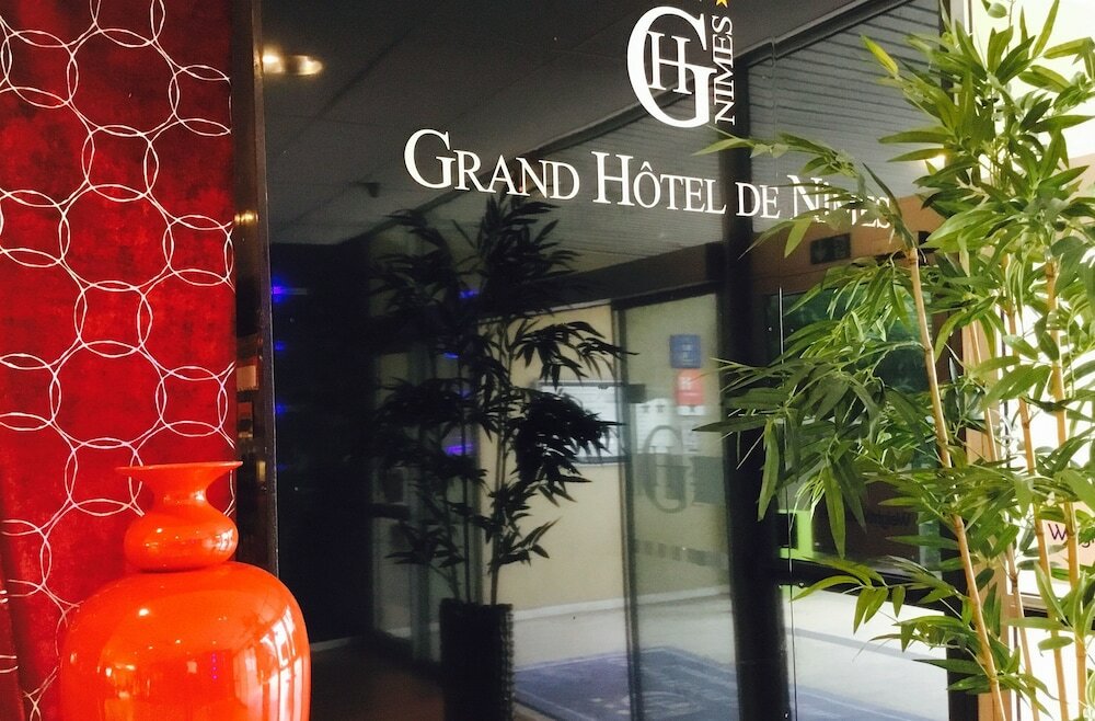 Фото Grand Hôtel de Nîmes