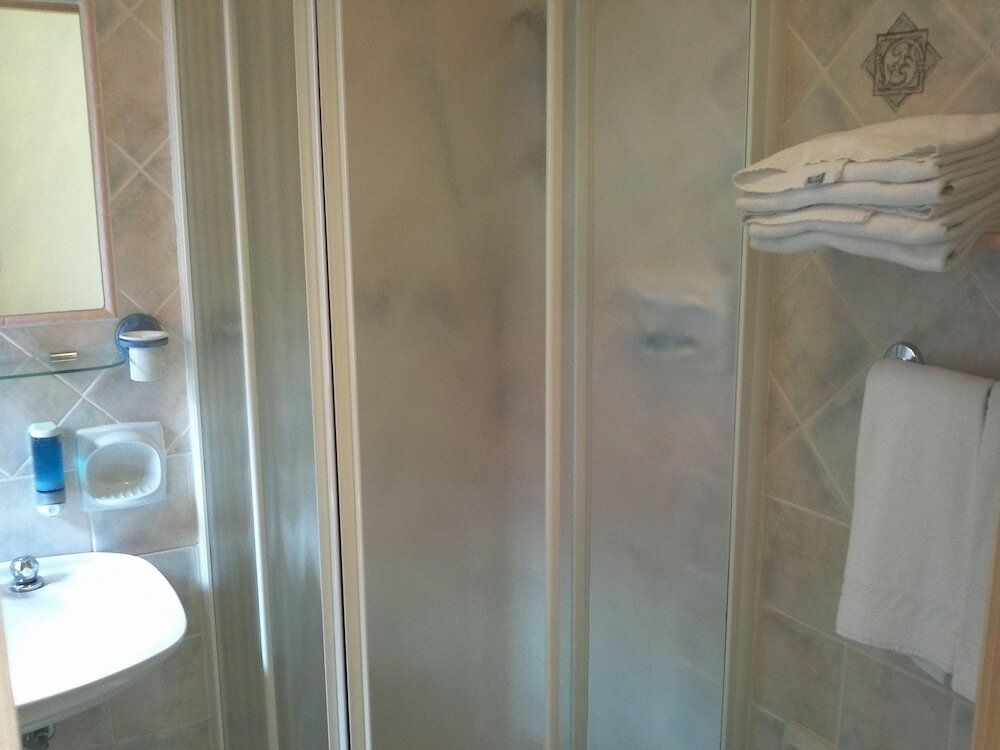 Фото Hotel Abbaruja