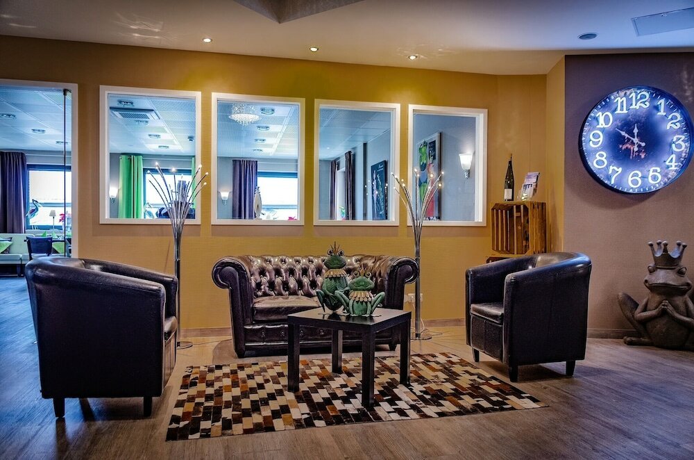 Фото отеля 3