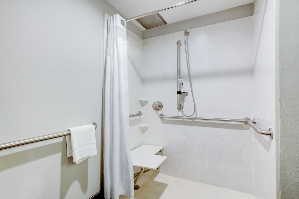 Фото Holiday Inn Hotel & Suites Lafayette North, an Ihg Hotel