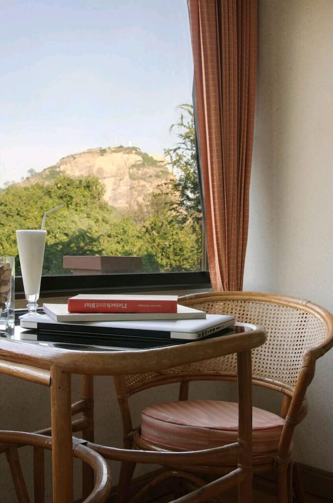 Фото Takiab Beach Resort